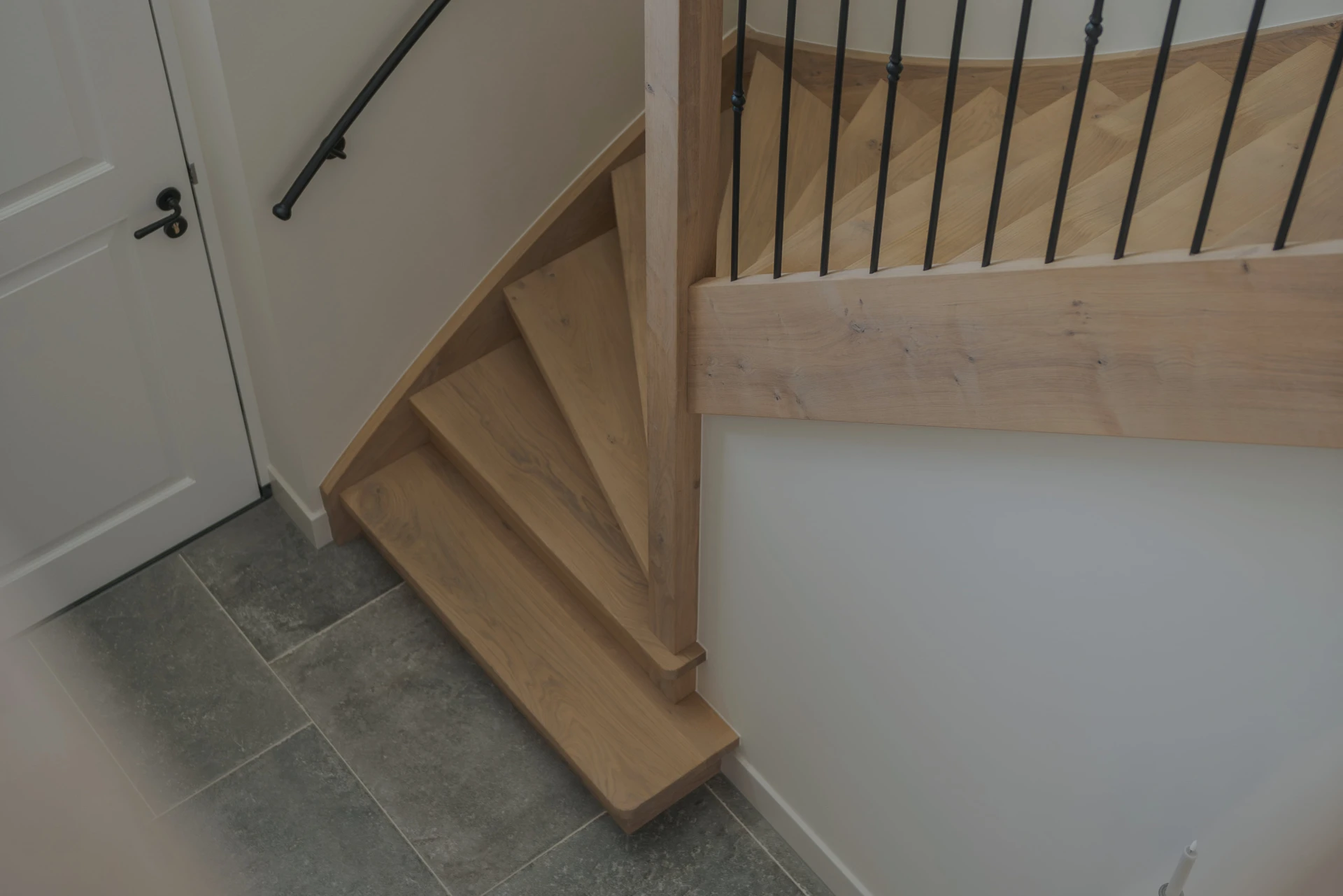 Landelijke kwartslag trap met onderkwart Landelijke trappen